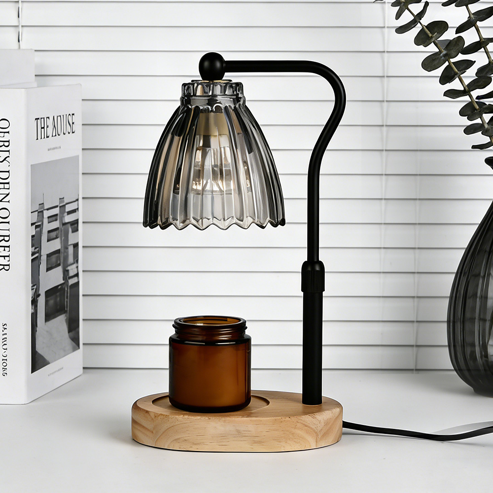 Lampa do podgrzewania świec z  – Wax Warmer recenzja i cena
